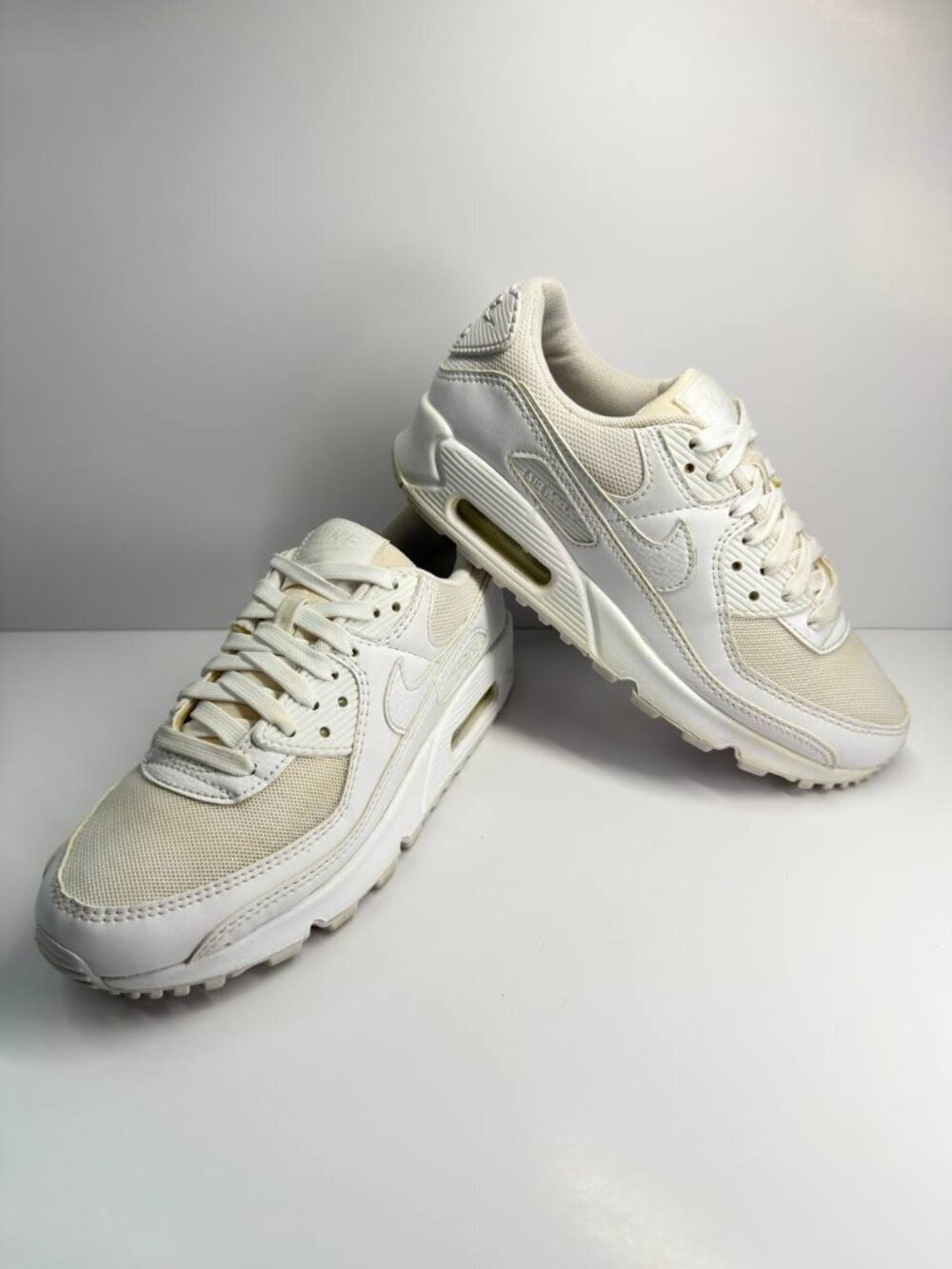 Nike Air Max 90 Women’s Sneakers – US 6.5 / EU 37.5